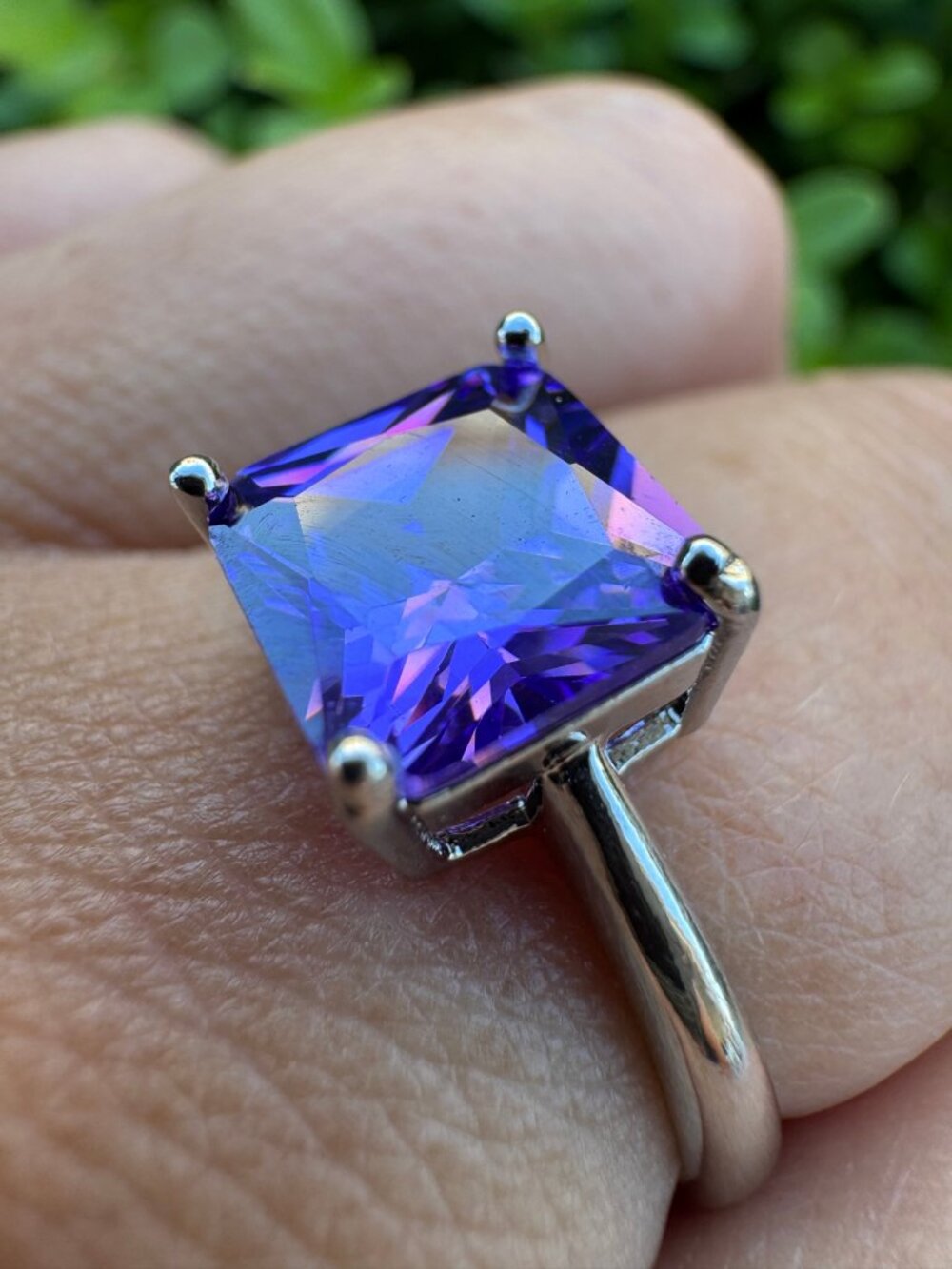 Royal Violet Solitaire Ring